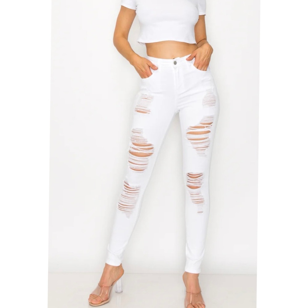 Encore Jeans High Rise Destroyed Skinny White Women’s Size 9 or 29 New With Tag